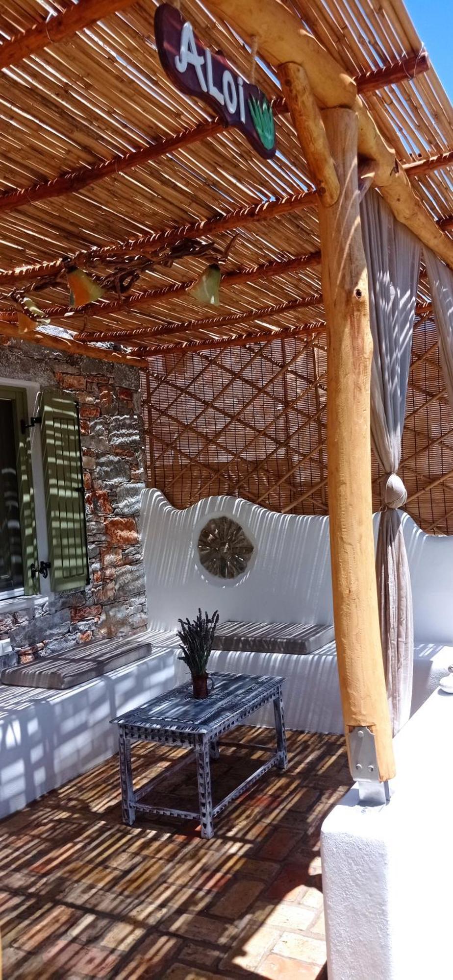 Aliori Art Caves Hotel Aegiali Exterior photo