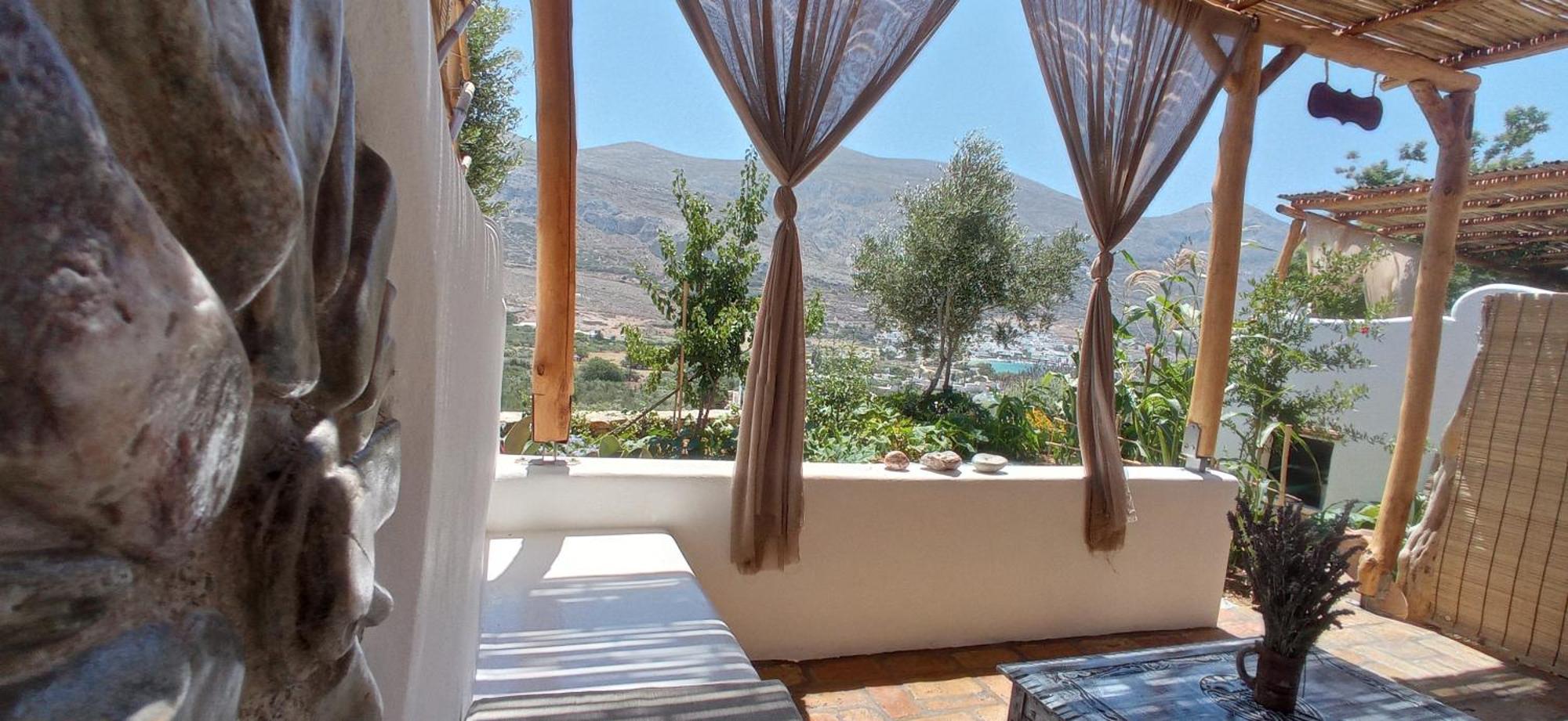 Aliori Art Caves Hotel Aegiali Exterior photo